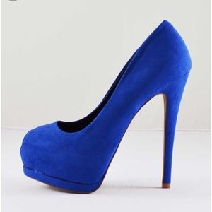 Stunning Royal Blue Heels